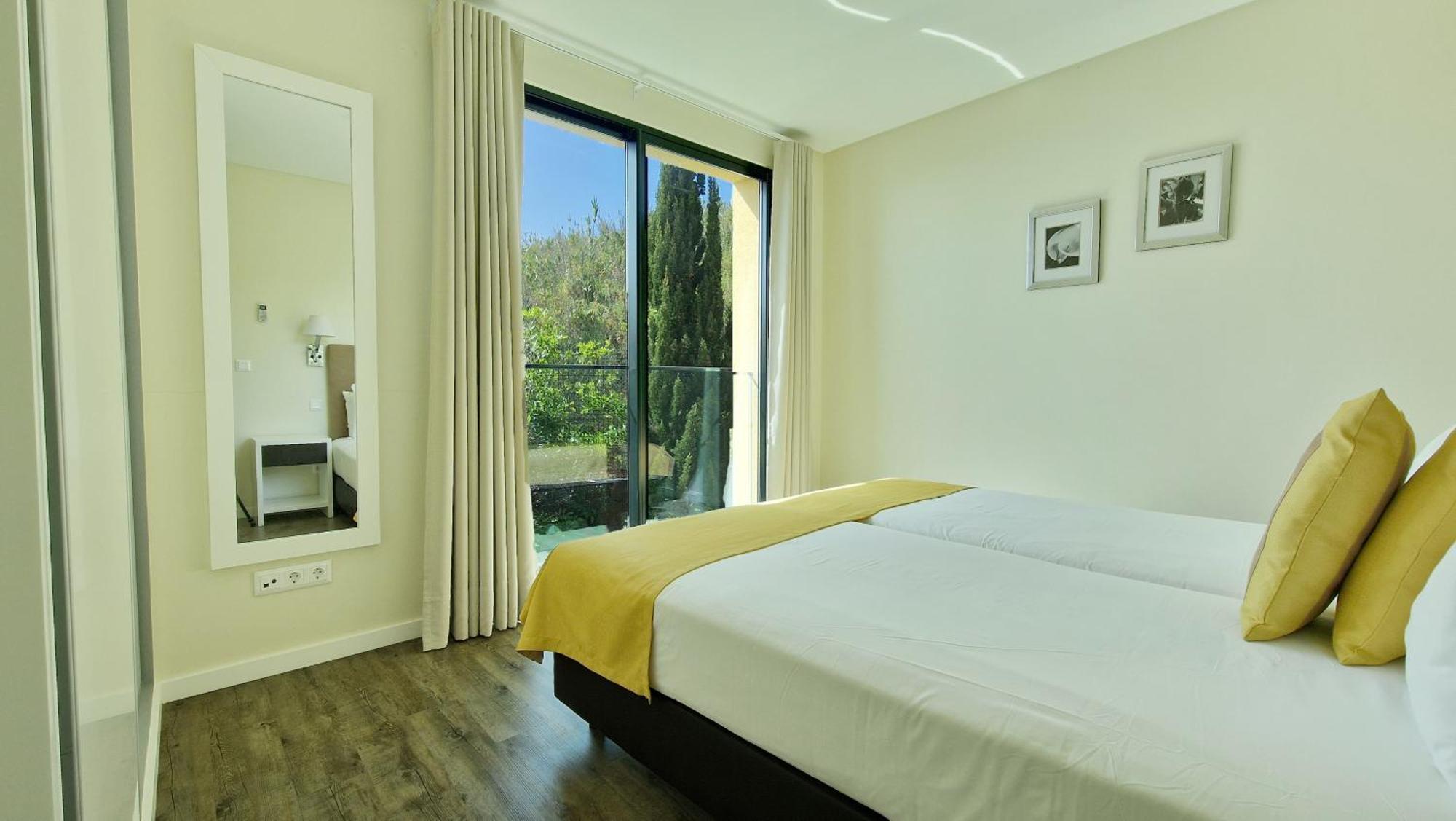 Eden Sun - A Modern Luxury Villa With A Panoramic View Prazeres Luaran gambar