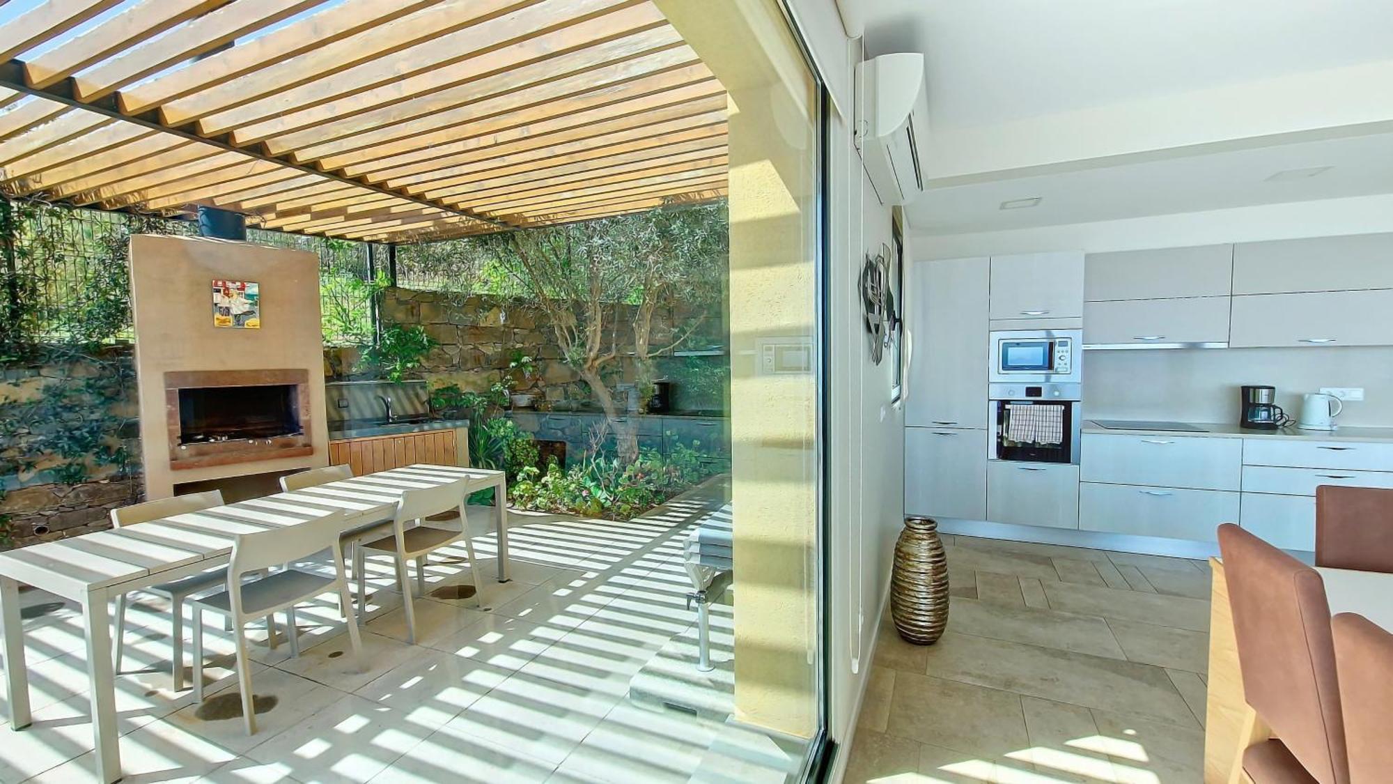 Eden Sun - A Modern Luxury Villa With A Panoramic View Prazeres Luaran gambar