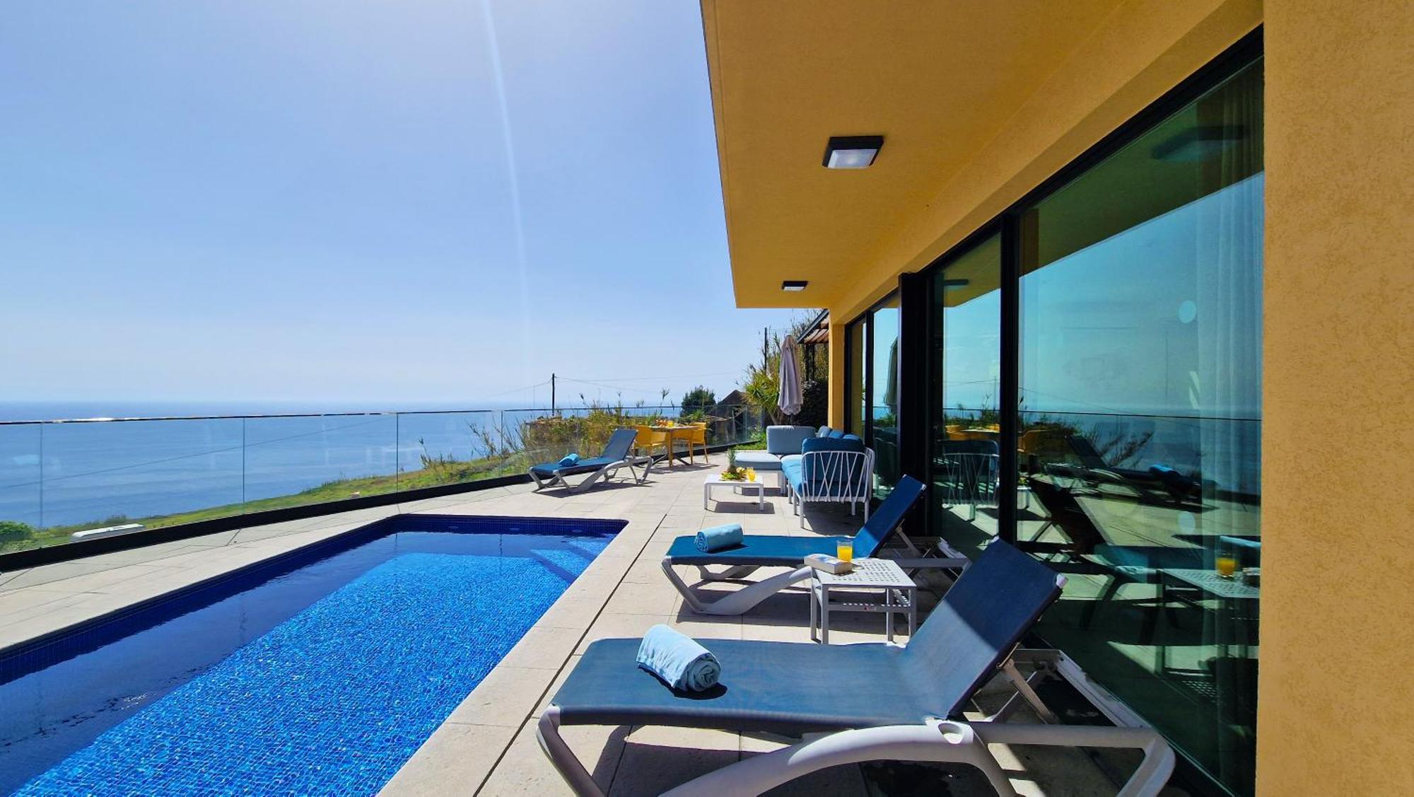 Eden Sun - A Modern Luxury Villa With A Panoramic View Prazeres Luaran gambar